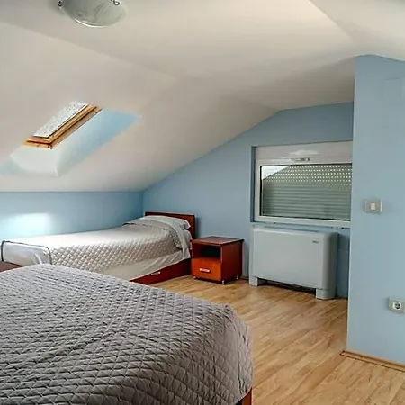 Hotel R 3*